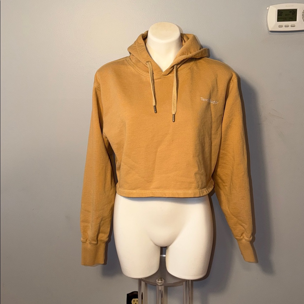 Favorite Daughter Ladies- The Cropped Hoodie In Tan. Small Oversized
